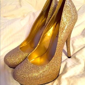 Women's Platform gold Heels Love Culture 8.5